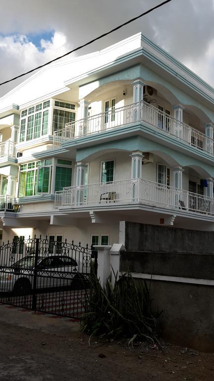 Residence Lasenza Apartment Flic-en-Flacq Dış mekan fotoğraf